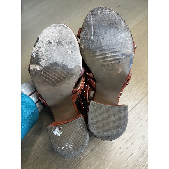 Steve Madden Block Heel Rust Orange Suede Leather Studded Fara-S Size 6 - Picture 8 of 9